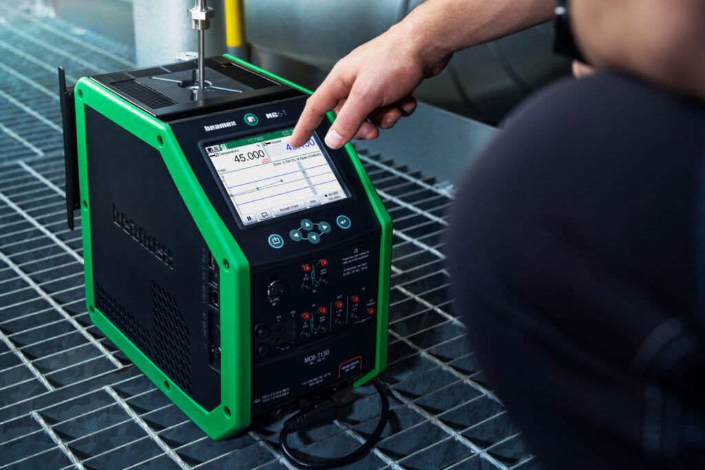 Beamex MC6-T Multifunction Temperature Calibrator and Communicator